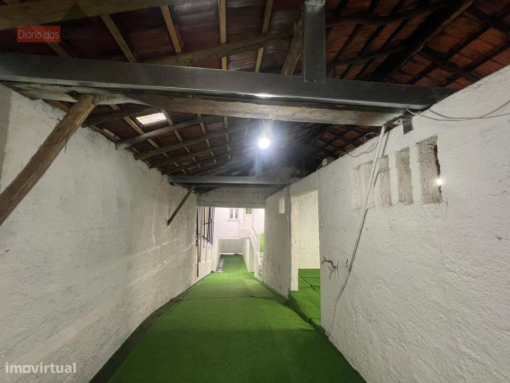 Moradia T4 com Lote de 690 m²-21