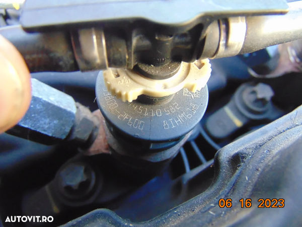 Injectoare Hyundai Tucson 2.0 euro 5 euro 6 Santa Fe IX35 Kia Sportage sorento 2.0 injector - 2