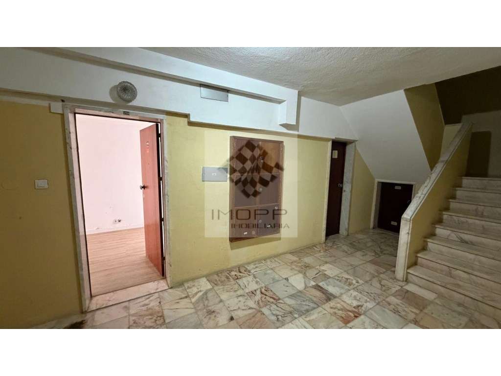 Apartamento T3 na Ramada - Conforto, Funcionalidade e Excelente Loc...-25