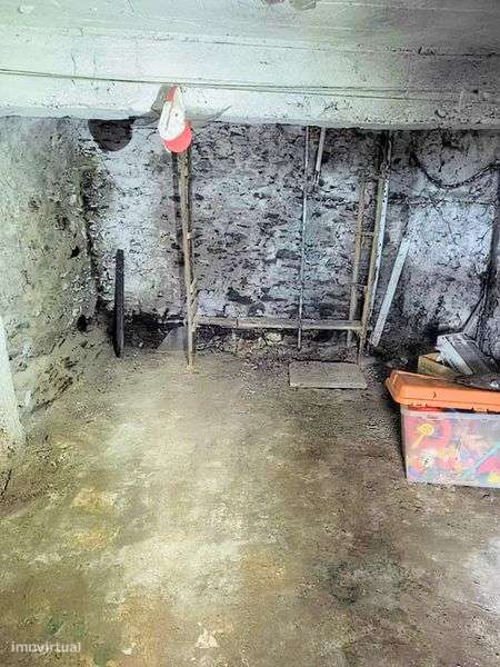 Casa para restaurar - Grande imagem: 4/4