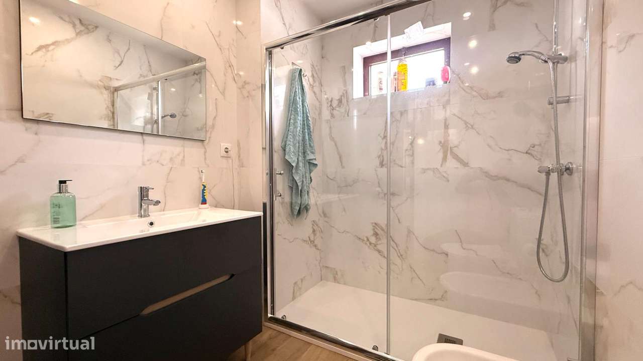 Apartamento T3 (Hospital da Luz)-11