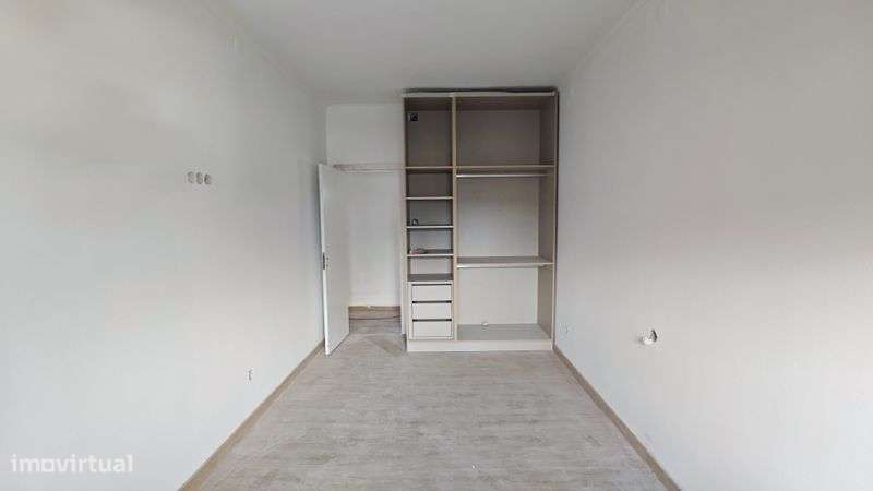 Apartamento T2+1 com logradouro em Barroselas - Grande imagem: 5/8