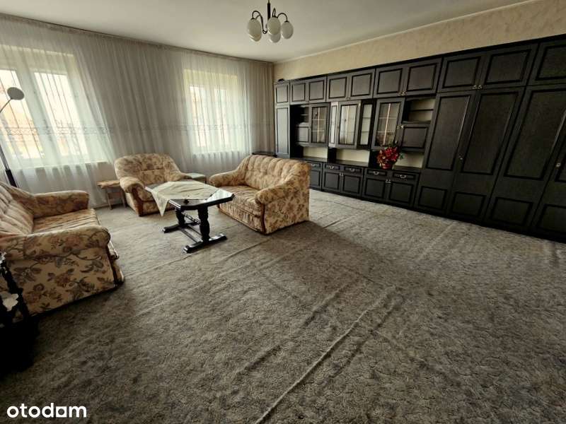 Dwupokojowe mieszkanie w samym rynku miasta - Pełny obrazek: 1/8