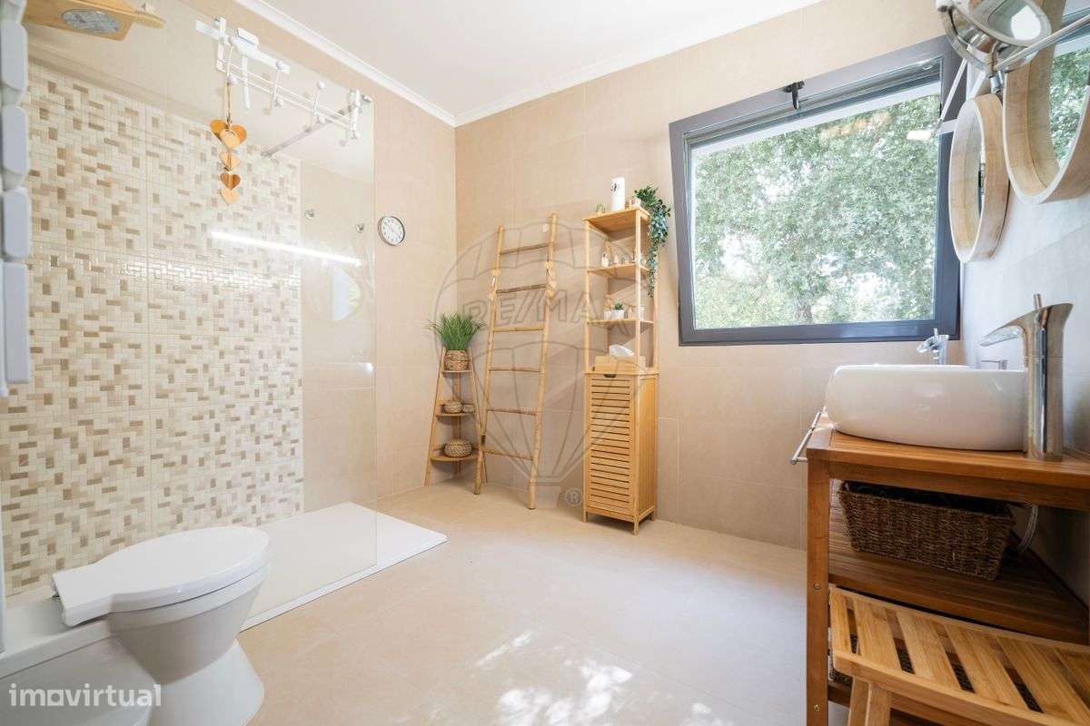 Moradia T4 para venda - Grande imagem: 4/46