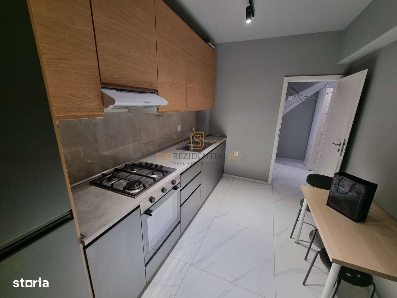 Apartament 2 camere, decomandat, metrou Berceni, Comision 0% - Imagine principală: 4/12