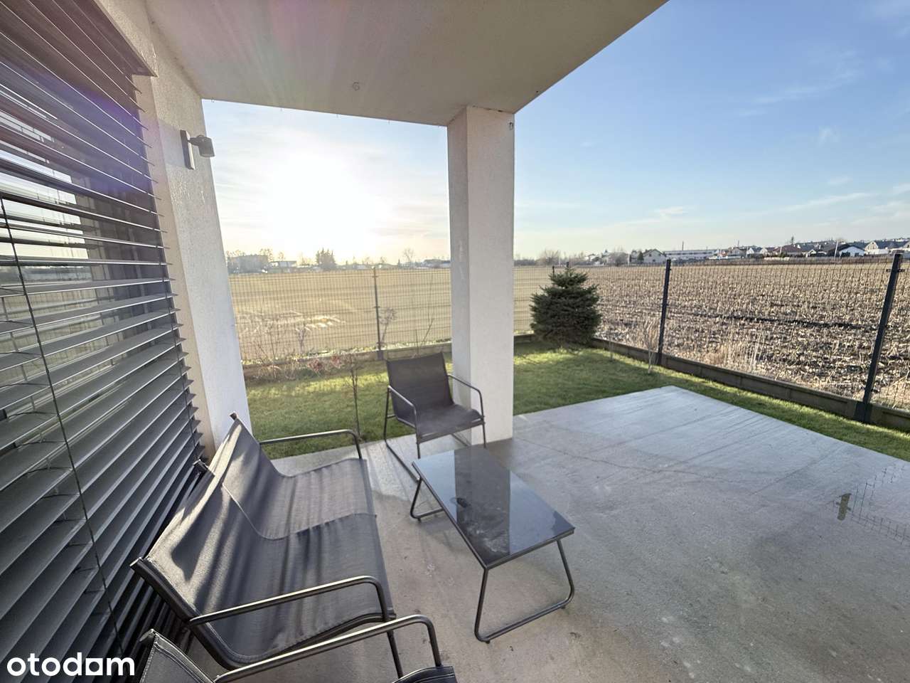 dom z dużym garażem  + lokal usługowy - pow. 262m2 -- Leszno - Zatorze-15