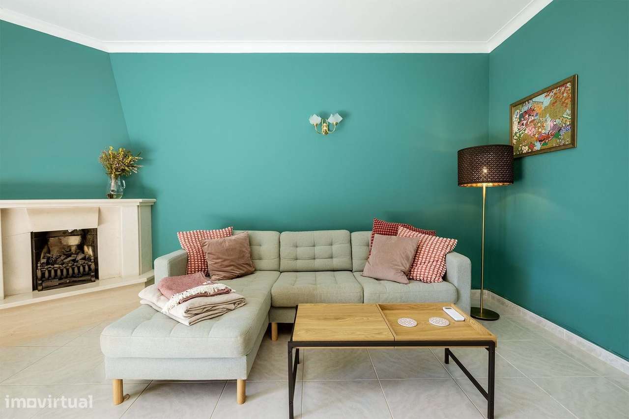 ESPAÇOSO E LUMINOSO APARTAMENTO T2 PARA VENDA PERTO DA PRAIA DA DONA A-10