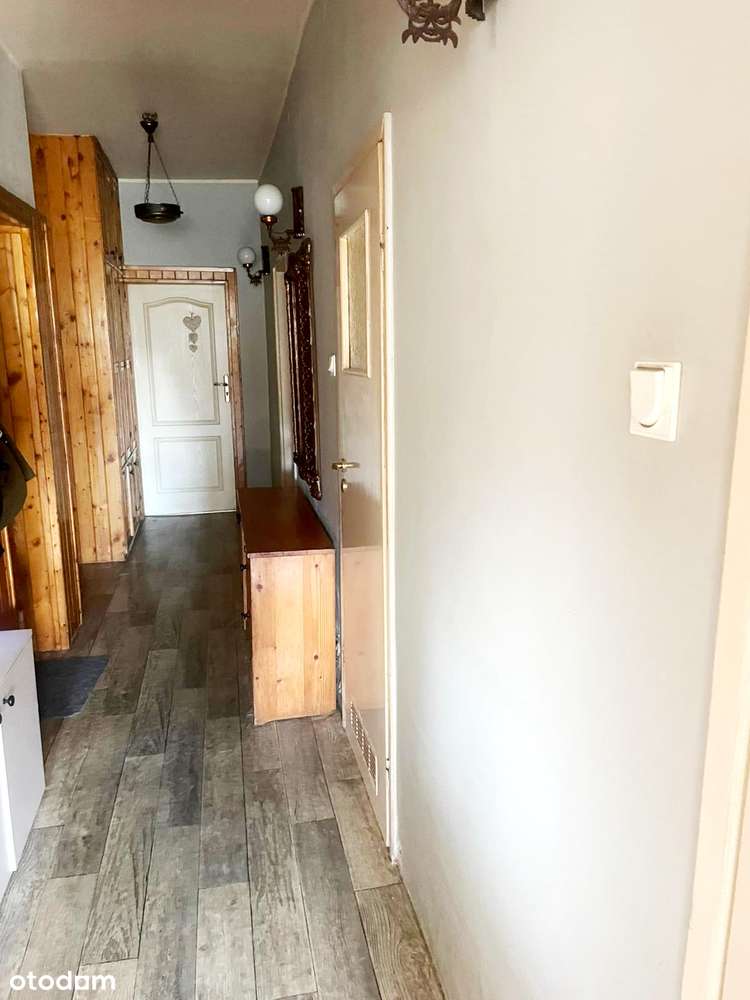 Przestronne mieszkanie w kameralnym miejscu-8