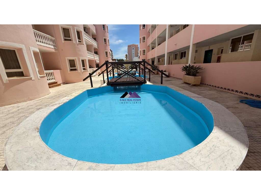 Apartamento T2 no Parque dos Reis-40