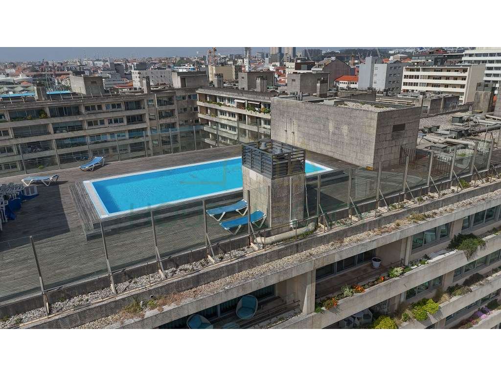 Apartamento T4 Luxuoso em Matosinhos-59