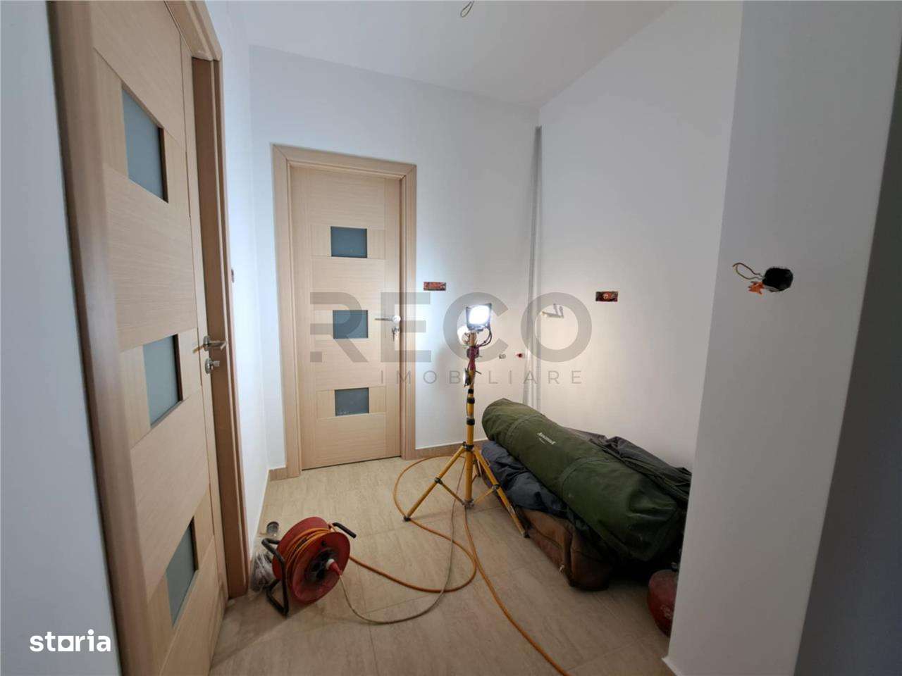 RECO casa zona de dealuri - Imagine principală: 1/19