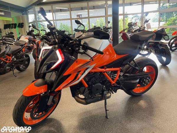 KTM Super Duke - 5