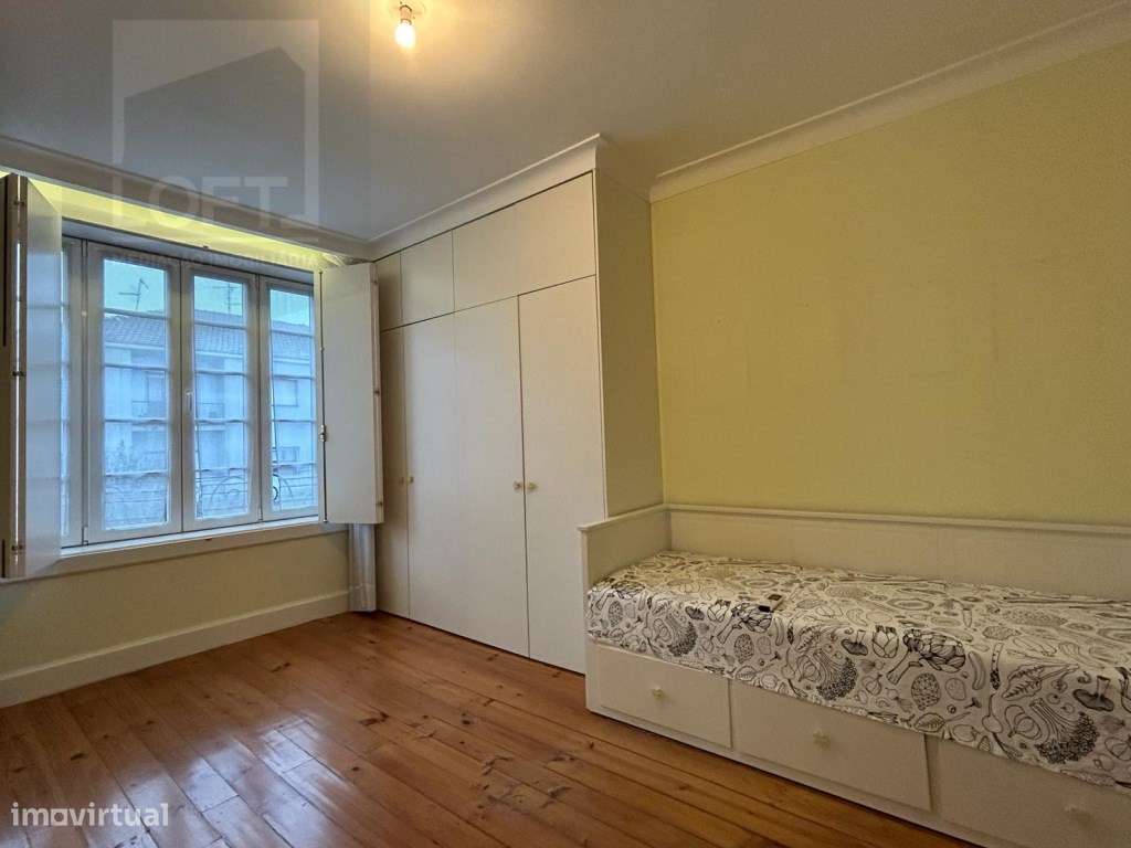 Moradia Geminada V5 p/ Venda em Guimarães-17