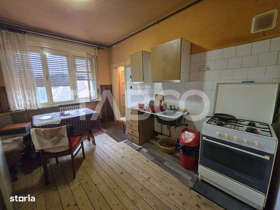 Apartament de vanzare la casa 129mp 4 camere zona Sub Arini COMISION 0 - Imagine principală: 4/13