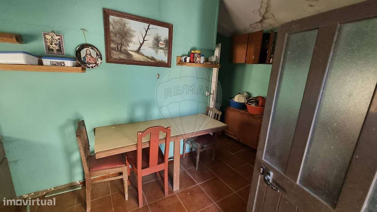 Moradia T2 para venda-38