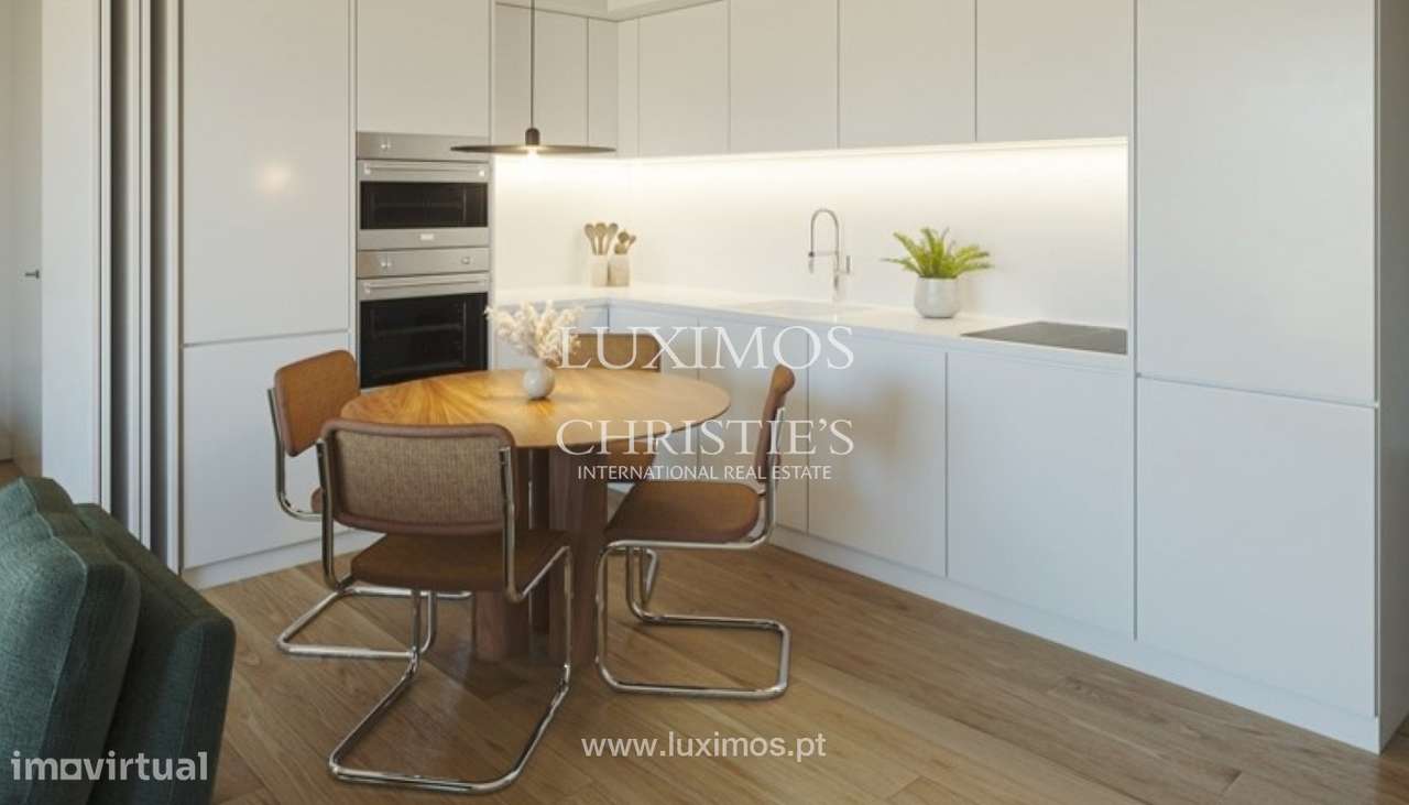 Fernão Magalhães 127: Apartamento T0, à venda, no centro do Porto - Grande imagem: 4/18