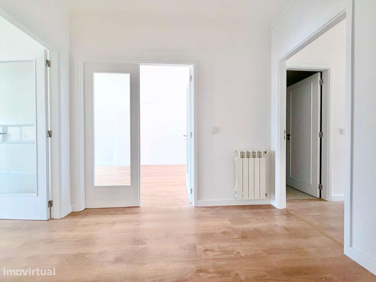 Apartamento T3 com elevador e garagem em Lamaçães-4