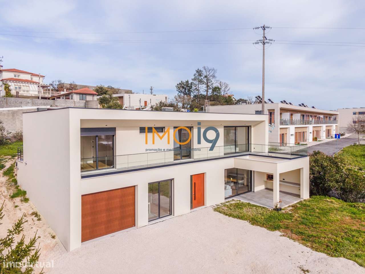 Moradia T4 com Vista Panorâmica em Fátima-57