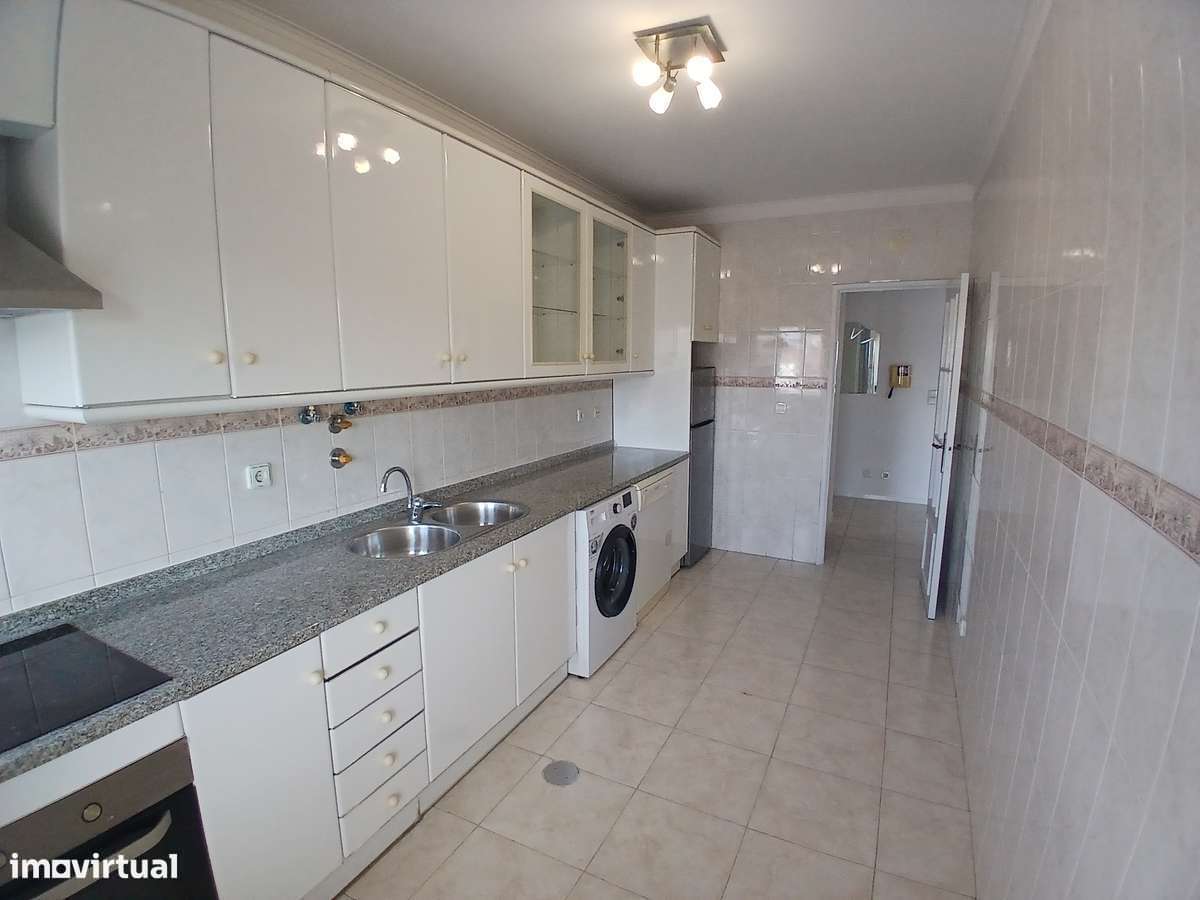 O Apartamento já está ARRENDADO - Grande imagem: 5/15