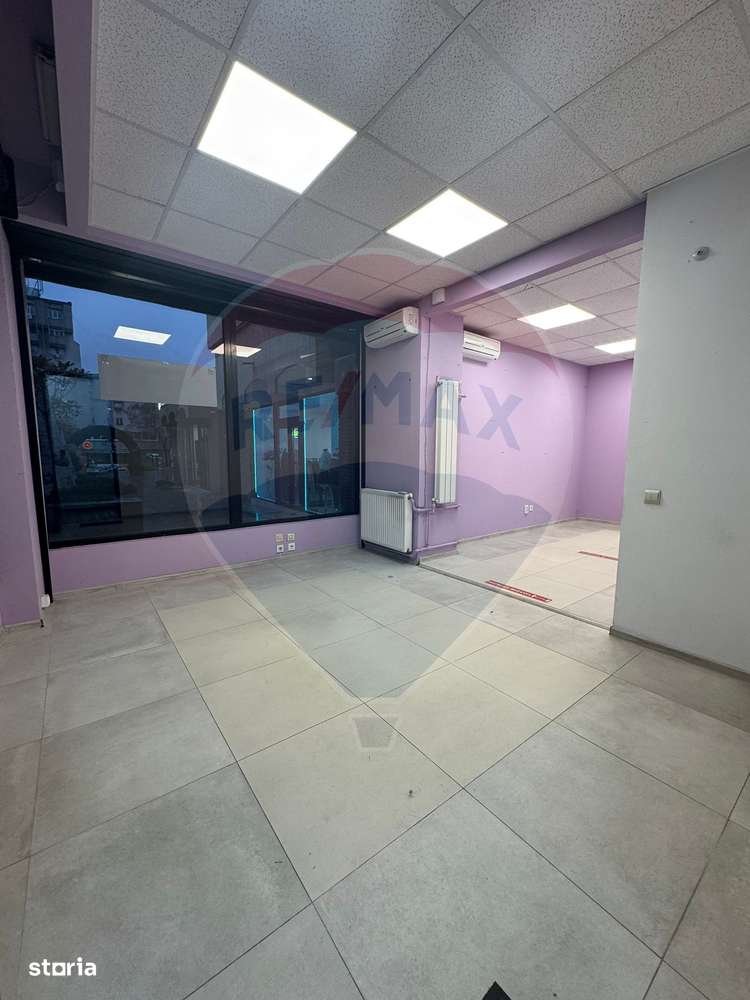Spațiu comercial de 27mp de închiriat în zona Central - Imagine principală: 4/10