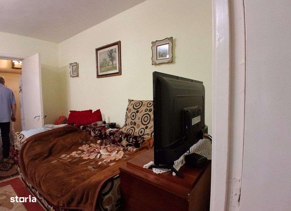 Apartament  3 camere Podu Ros , 70 metri, etaj 1 Cod:159608-2