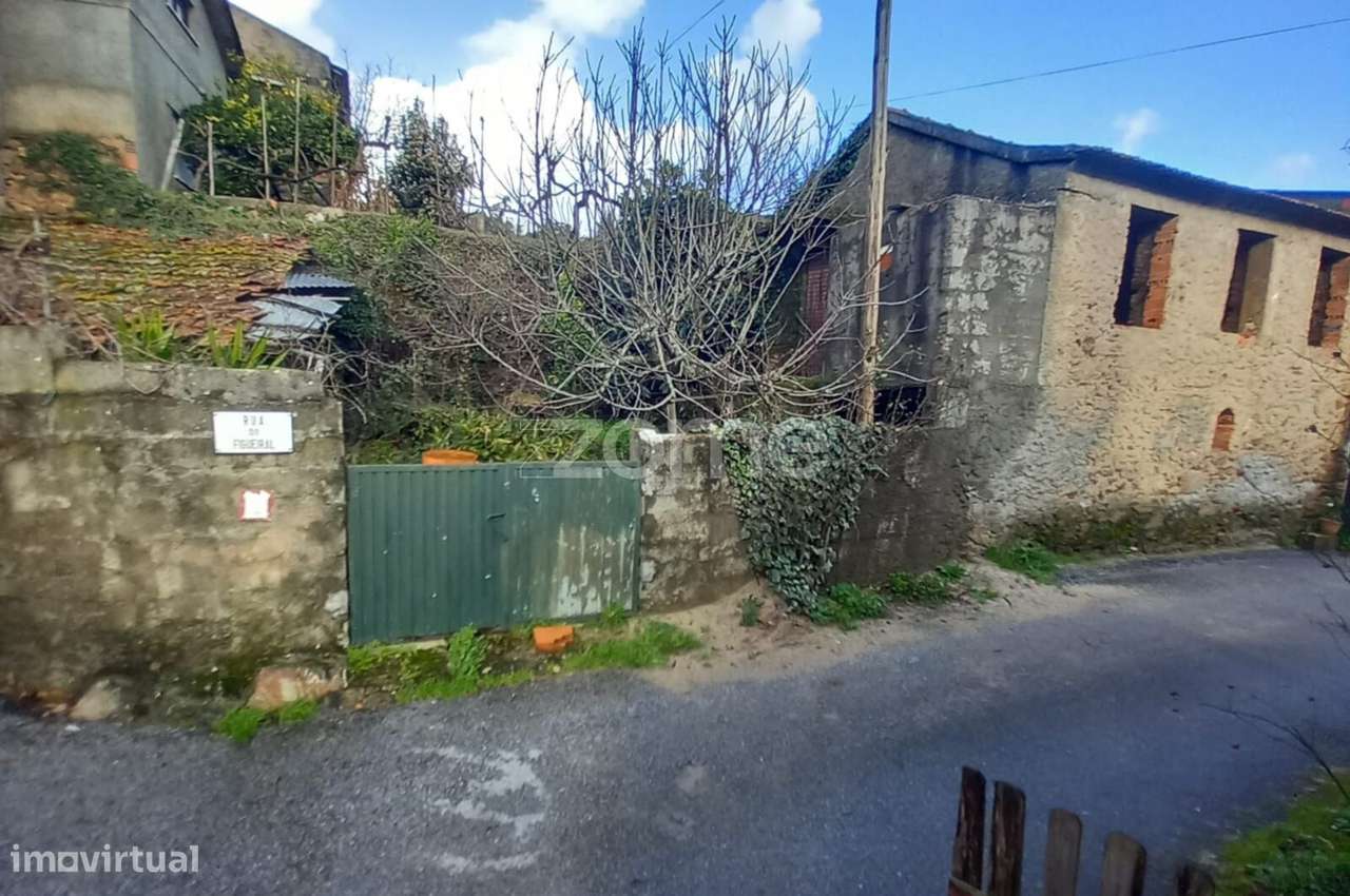 Moradia T2/T3 para remodelar - Habitável - Grande imagem: 5/17