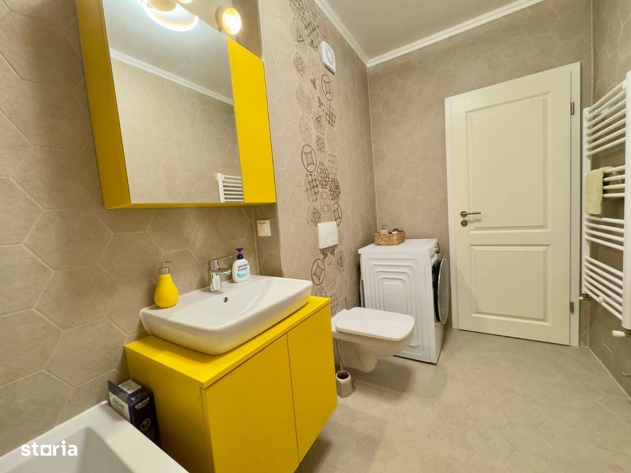 Apartament 3 camere de vanzare- Avantgarden Faza 4-14