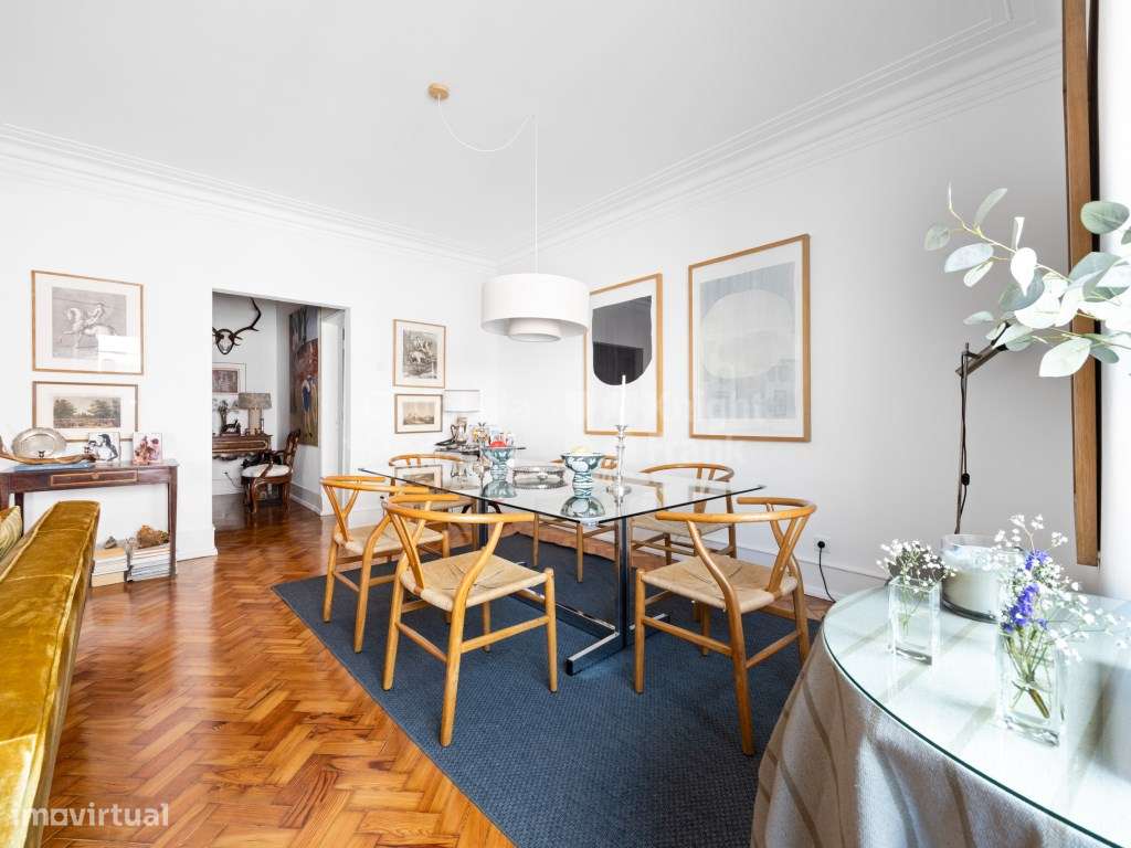 Apartamento T3 totalmente renovado, localizado em Belém-7