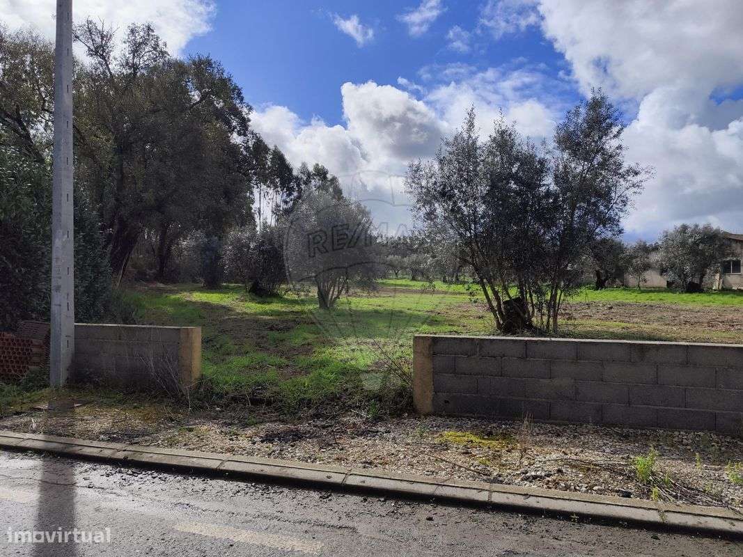 Terreno  para venda - Grande imagem: 2/18