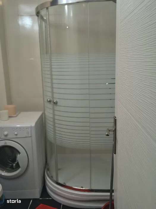 Garsoniera confort 1, otopeni, complet mobilata, stb+tren 5-10 minute. - Imagine principală: 5/6