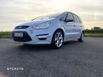 Ford S-Max - 17