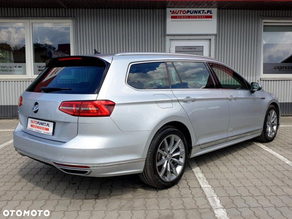 Volkswagen Passat - 5