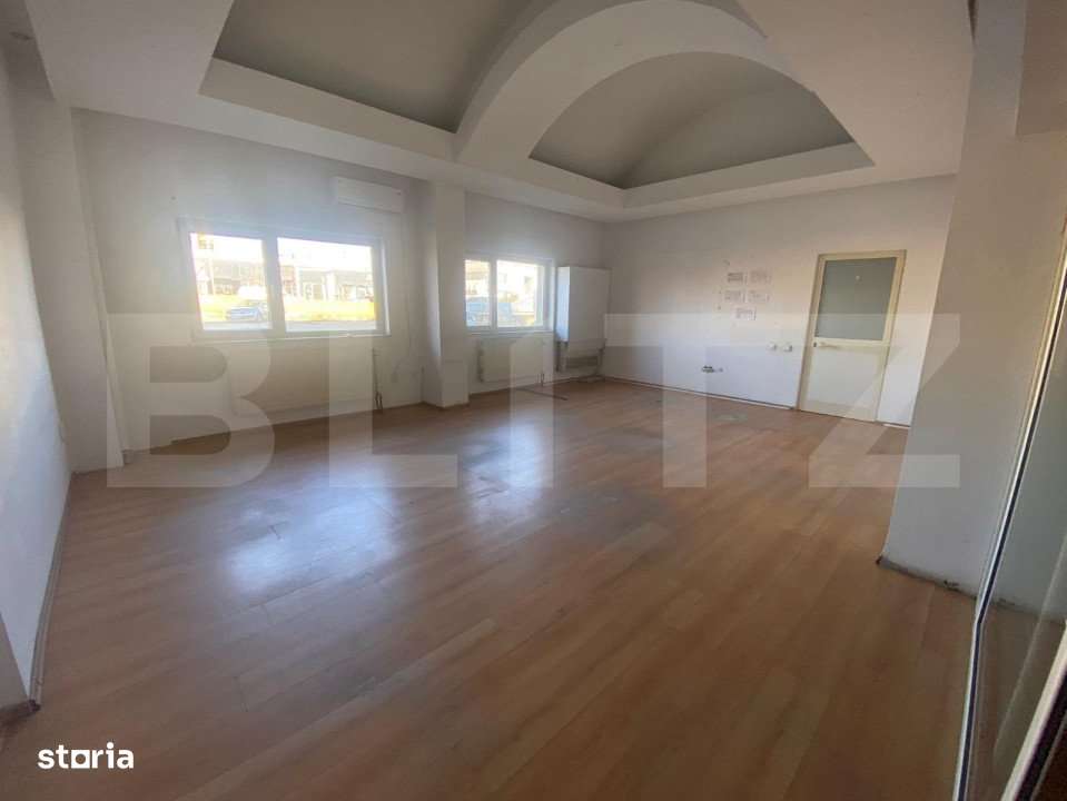 Caldire Comerciala, 1000 mp,stradal, locuri de parcare, zona Banie! - Imagine principală: 3/19