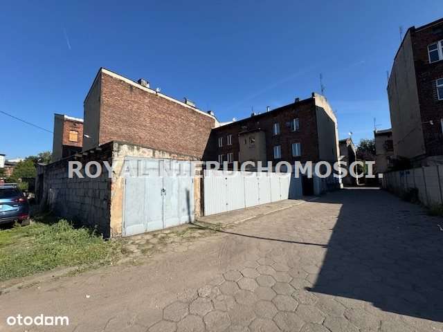 Przy parku Róż, możliwość kupna z garażem!!-9