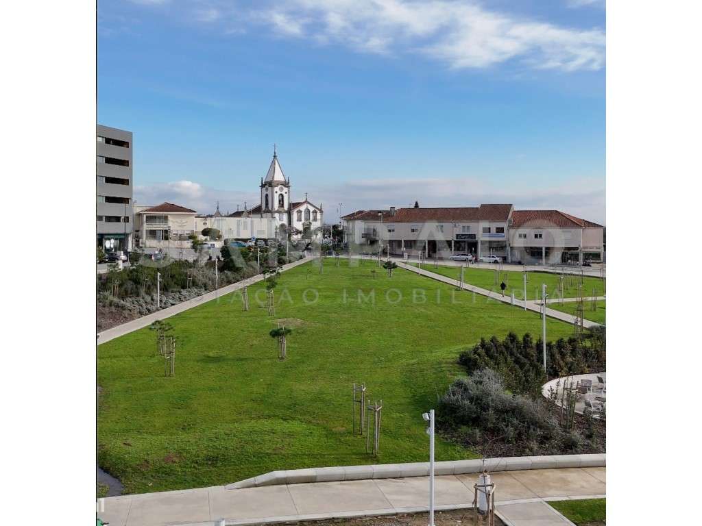 Prédio - Centro de Gondomar - Grande imagem: 4/4