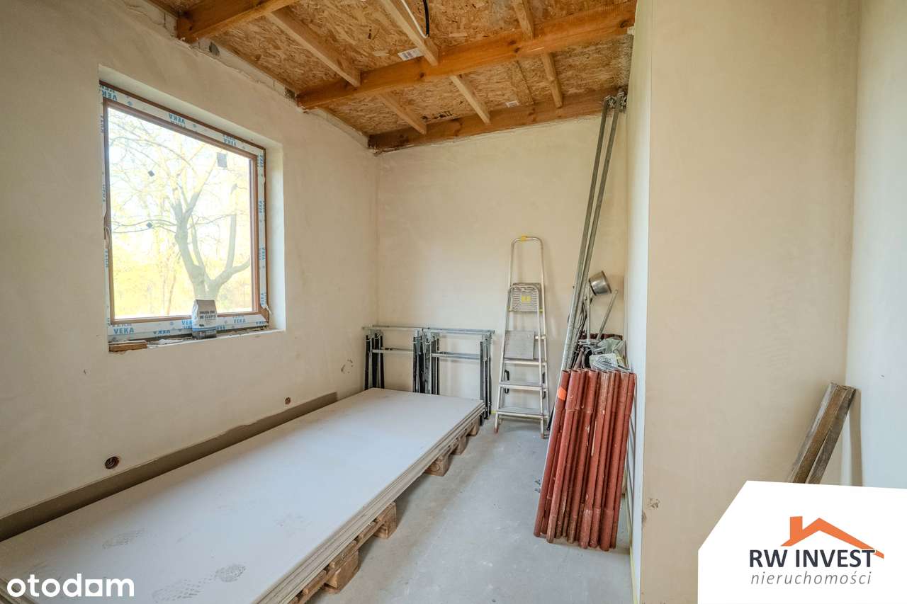 Dom 90 m² na dużej działce 1685 m² w otulinie lasu/Media w działce-6