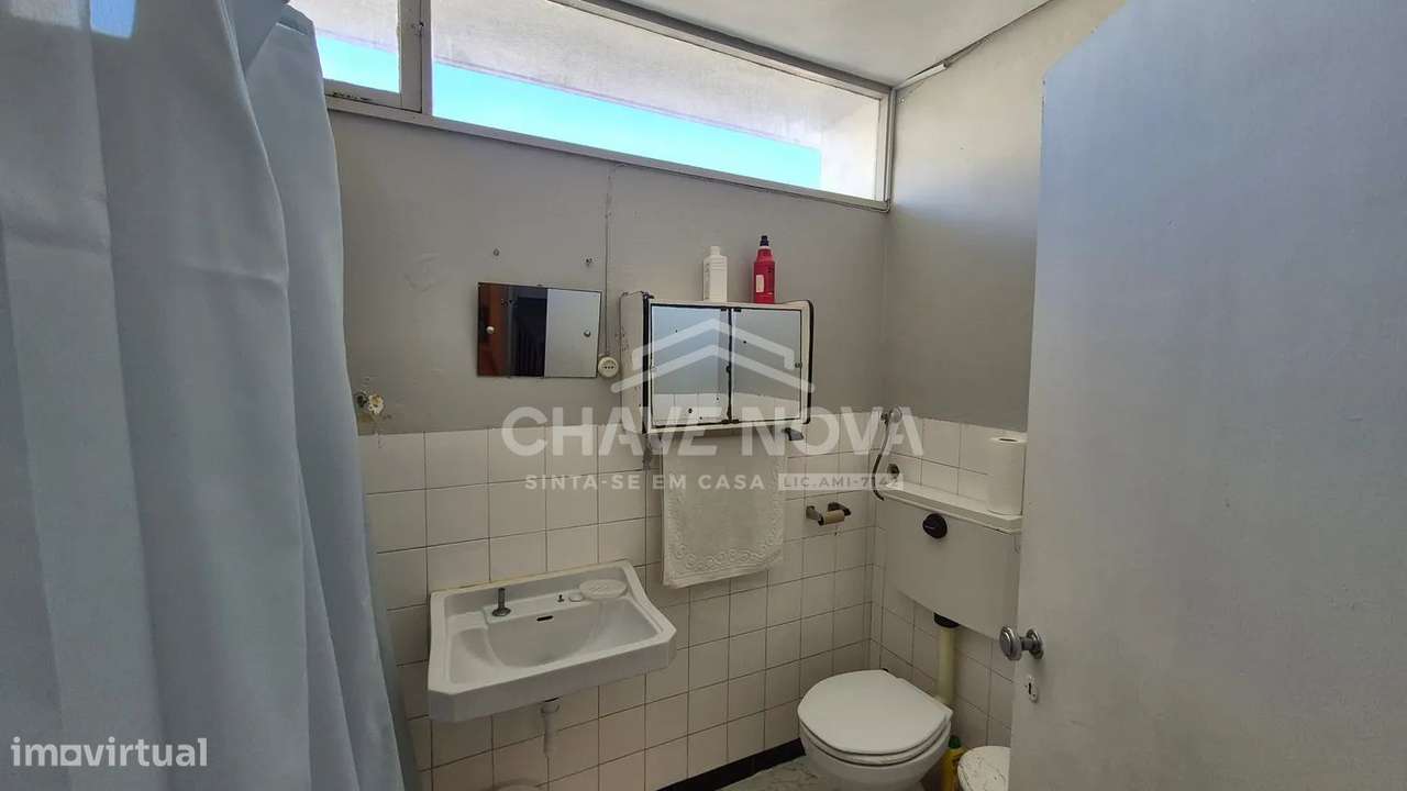 Moradia T2+1 c/garagem em Mafamude  (Urbanização do Cedro, Mafamude)-10