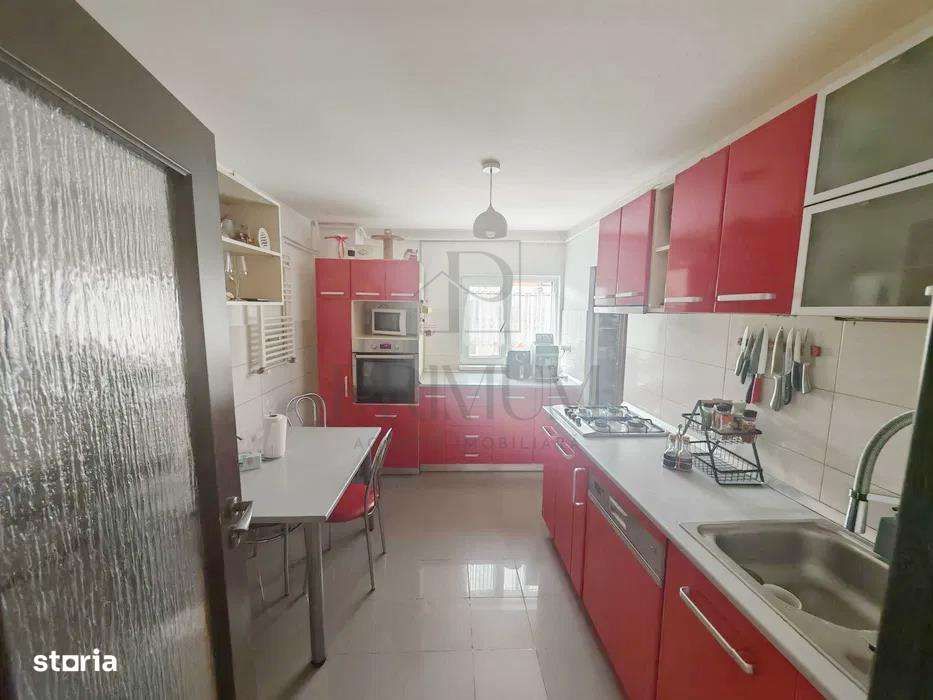 STEAUA - 4 CAM - DECOMANDAT - ETJ.3 - 2 BAI - 2 BALCOANE - CENTRALA - - Imagine principală: 5/10