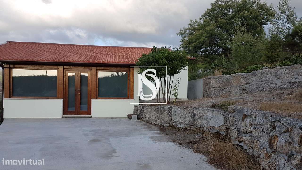 MORADIA T1 RENOVADA COM 10.000 m² – BUSTELO, AMARANTE-18