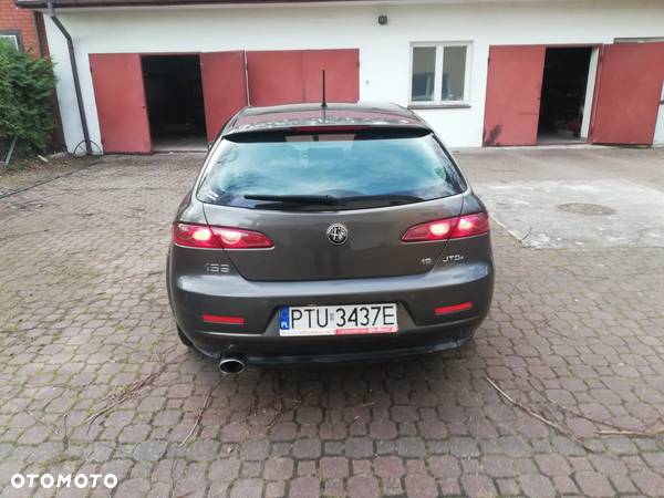 Alfa Romeo 159 1.9 JTDM 8V DPF - 9