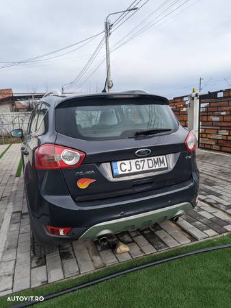 Ford Kuga - 3