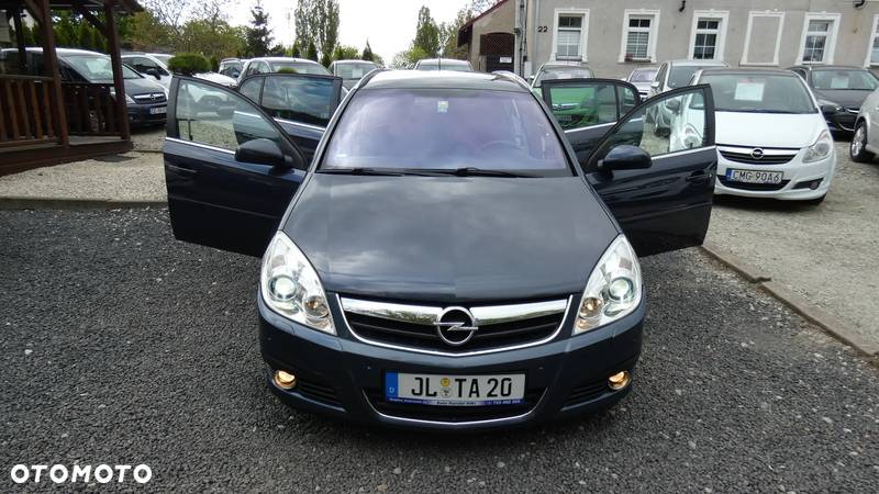 Opel Signum 1.9 CDTI Cosmo - 11