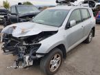 Dezmembrez Toyota Rav4 2007 2.2d 4x4 - 2