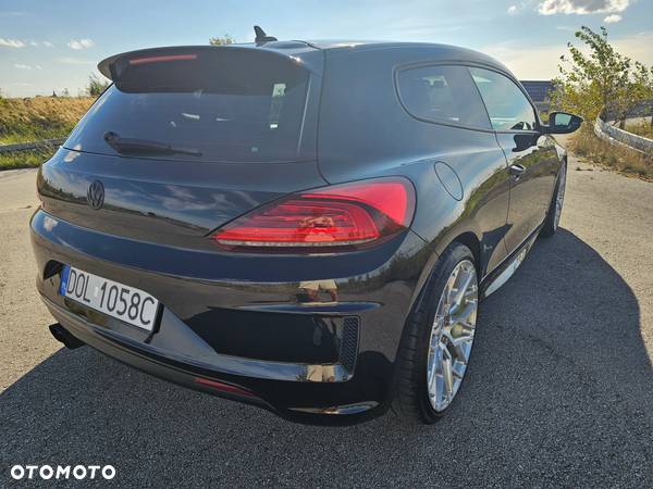 Volkswagen Scirocco 2.0 TSI BMT Perfectline R-Style - 11