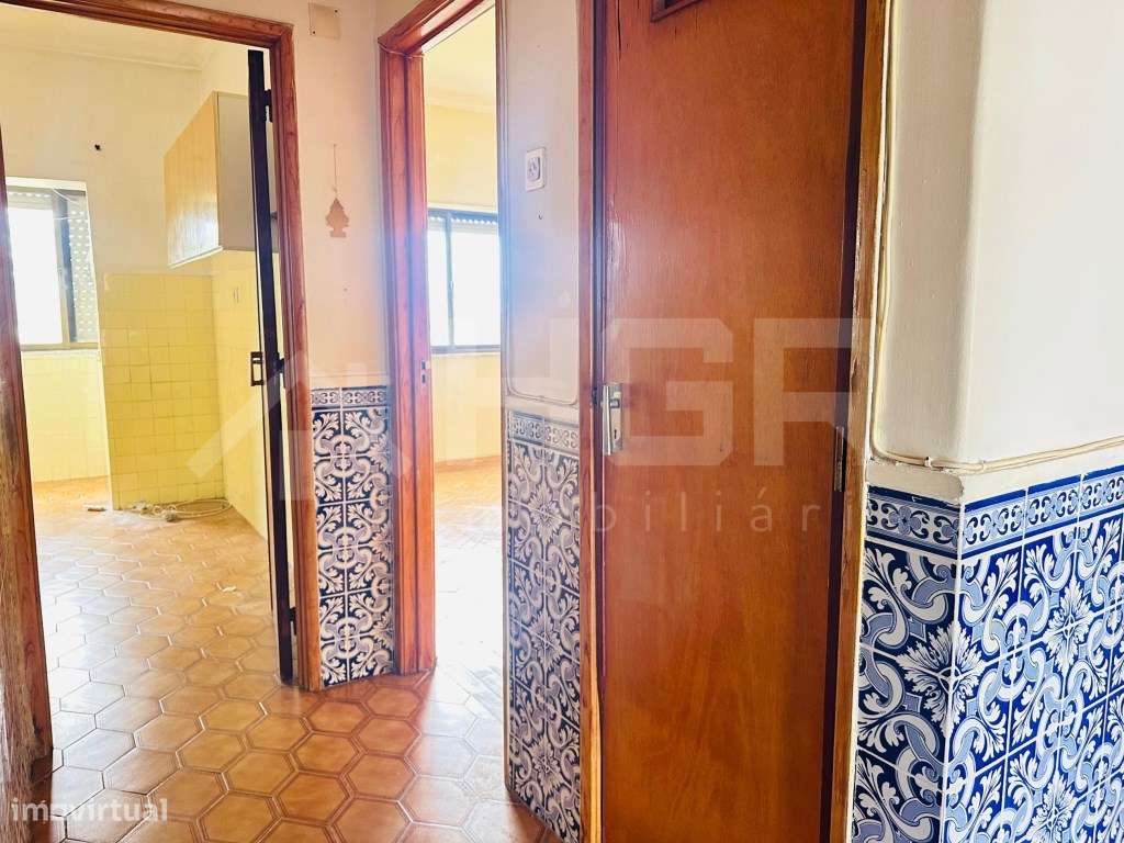 T2 | 2° ANDAR COM 2 FRENTES | VARANDA | BOAS ÁREAS | LOCALIZAÇÃO CE...-2