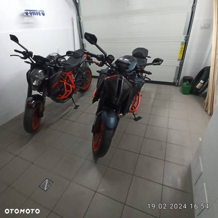 KTM Super Duke - 11