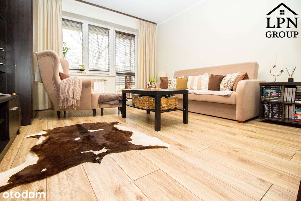 Dwupokojowe mieszkanie z miejscem postojowym.-0