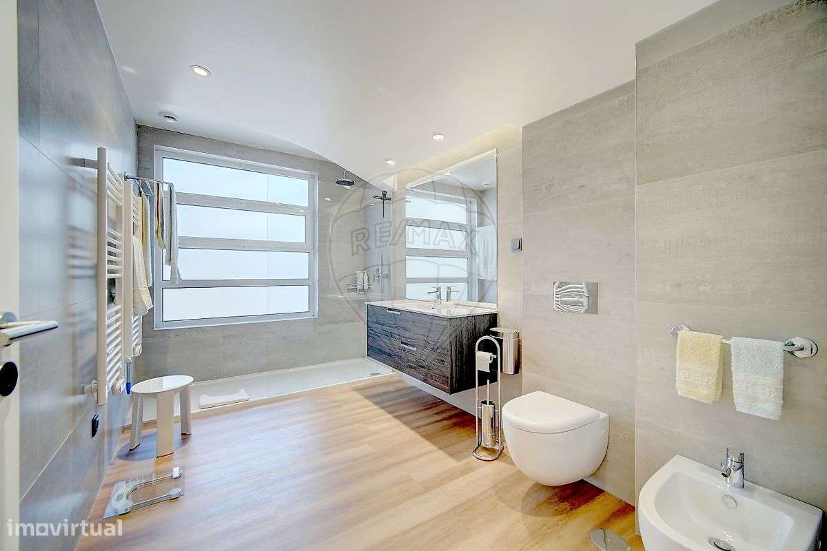 Moradia T5 para venda-25