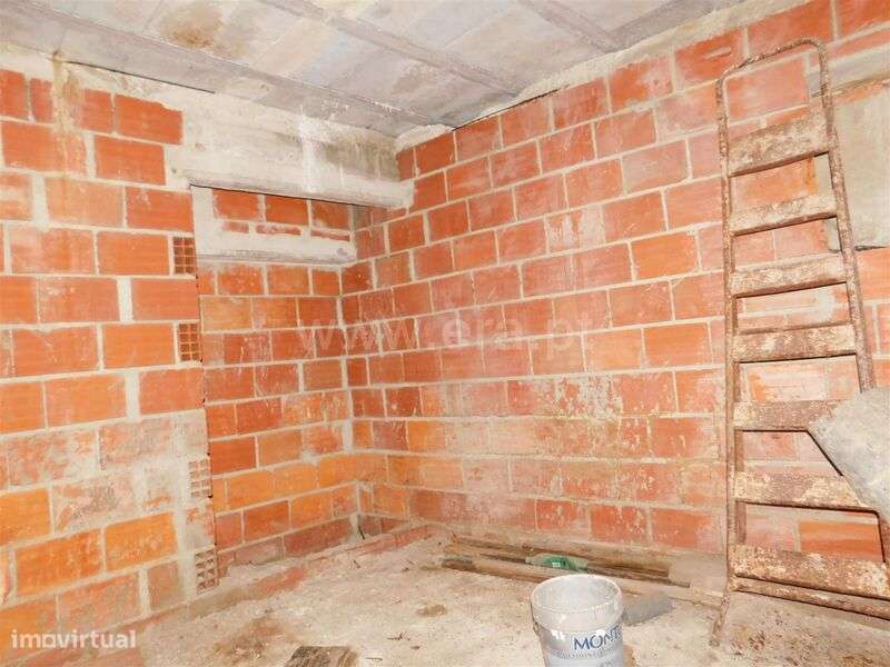 Moradia Geminada / Seia, São Romão - Grande imagem: 5/10