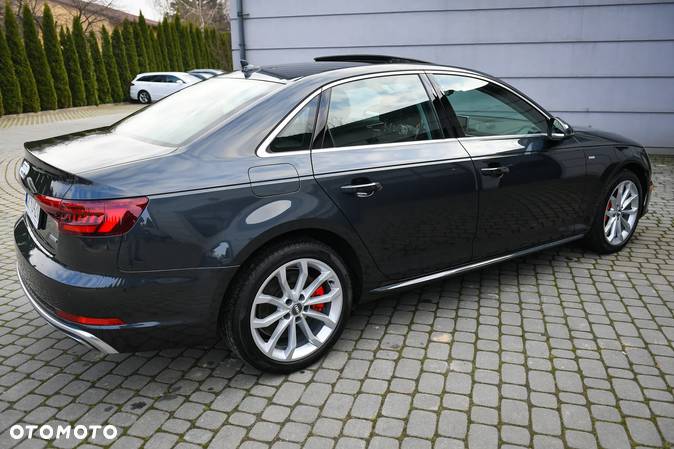 Audi A4 2.0 TFSI Quattro S tronic - 17